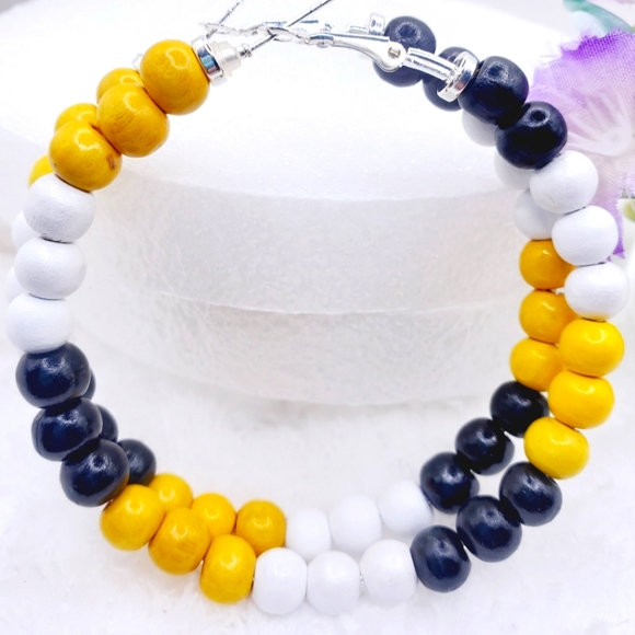 Rasta hoop earrings, African Earrings with wooden beads, Large hoop - Picture 3 of 8